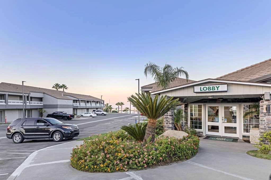 Quality Inn Kettleman City Near Hwy 41 Exterior photo